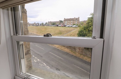 Reeth Cottage | The Old Store, 2 Alpine Terrace