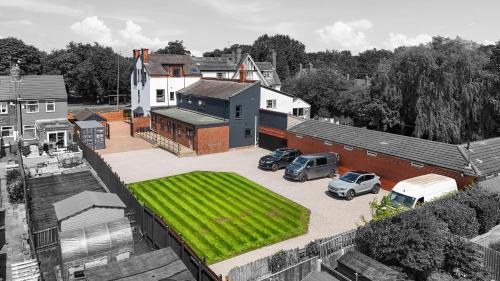 Hull Apartment | The Olive Tree Aparthotel