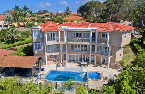 Urbanizacion Tavarez Villa | The one where you come back every year!