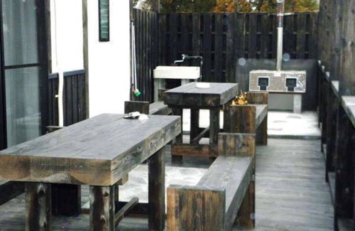 Kurokawa Onsen Cottage | The openair bath comes with a vat bath and an ind/Aso-gun Kumamoto