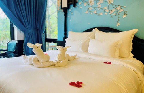 Hue City Centre Hotel | The Orchid Premium Hotel