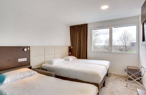Saint-Contest Hotel | The Originals City, Hôtel Caen Mémorial