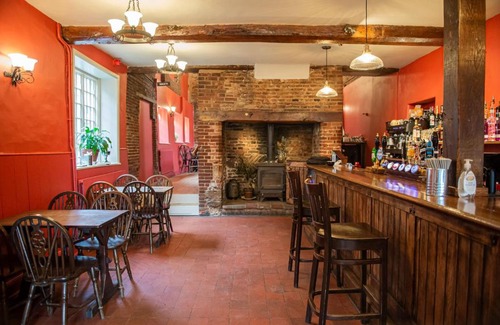 East Dereham Hotel | The Ostrich Castle Acre