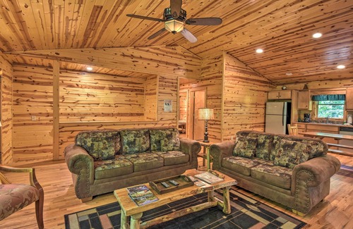 Helen Cabin | ‘The Outlook’ at the Sautee Mountain Retreat!