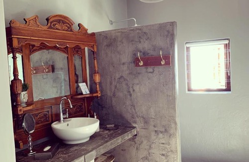 Paternoster House | The Oystercatchers Haven at Paternoster