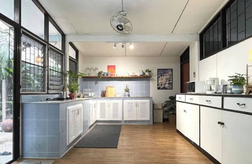 Samsen Nai Apartment | The Palm Designer house in the heart of Bangkok