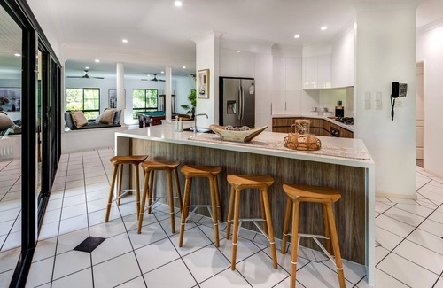 Hamilton Island House | The Palms.