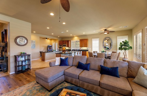 Indio House | The Palms - Fire Pit, Ping Pong, Pool & Spa, Walk to Festivals!