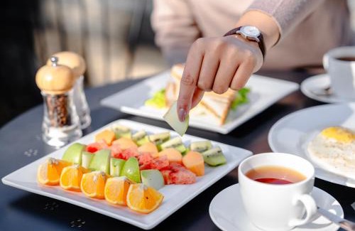 Vashist Bed & Breakfast | The Panorama Retreat, Manali