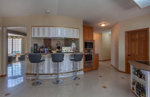 Agua Dulce House | The peaceful and spacious villa will make your vacation