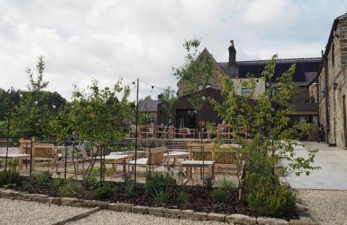 Askwith Hotel | The Penny Bun