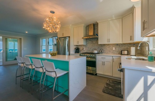 East Sandwich House | The Perfect Cape Walk-to-Beach Getaway