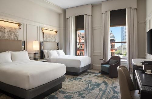 East Town Hotel | The Pfister Hotel