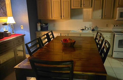North Overton House | The Phatt daddy (house near Texas tech Stadium)