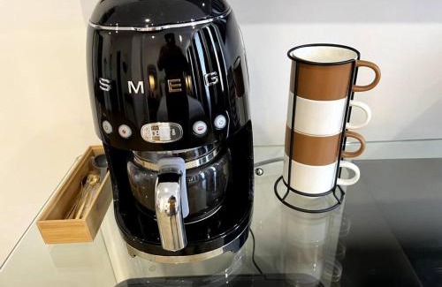 Bangor Apartment | The Phenix Historic DTWN Hotel, King Bed Room #300