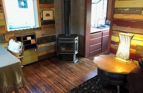 North San Juan House | The Phoenix at Willow Springs Near Yuba River