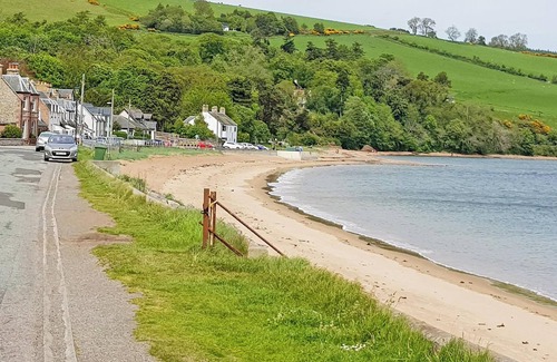 Avoch Cottage | The Pine Martin - UK31005