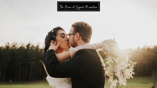 Signal Mountain House | The Pines at Signal Mountain with Hot Tub