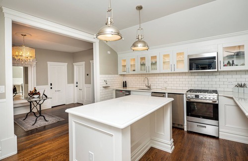 Plainfield Hotel | The Plainfield Inn - Plainfields first historic boutique hotel