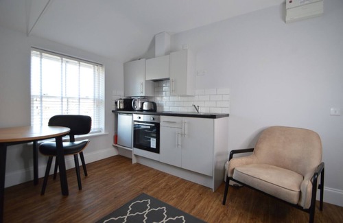 Newark Apartment | The Plough Retreat