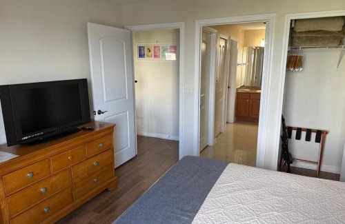 Florida Center Apartment | The Point Hotel & Suites - 705S Luxury - Pool view - Close to Universal