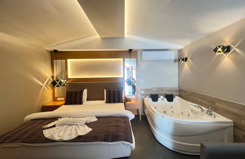 Sinop Hotel | The Port Rooms