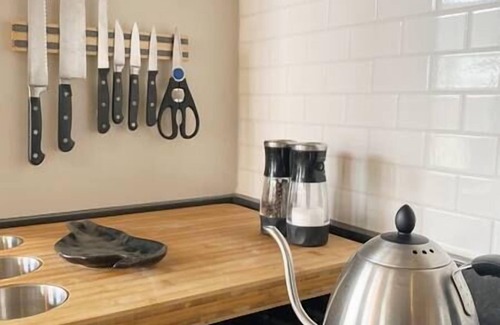 Grafton Apartment | The Quarters | Suite 5