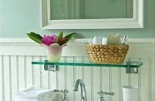 Quogue Hotel | The Quogue Club at Hallock House