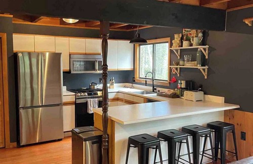 West Dover House | The Ranch at Pine Tree Corners- Mt. Snow Ski House