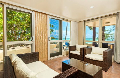 Rarotonga Hotel | The Rarotongan Beach Resort & Lagoonarium