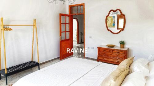 El Tablero Apartment | The Ravine House II