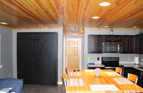 Silver Lake Cottage | THE RED BARN - Walk to where it’s happening close by, 12 min. to Lake Michigan