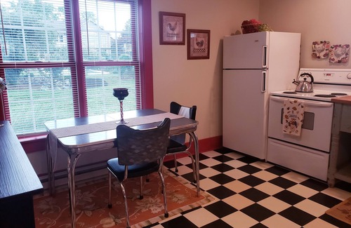 Conover Other | The Red Pump Inn~Est. 1812, One Bedroom Farmhouse