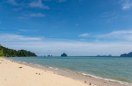 Ko Kradan Resort | The Reef Resort