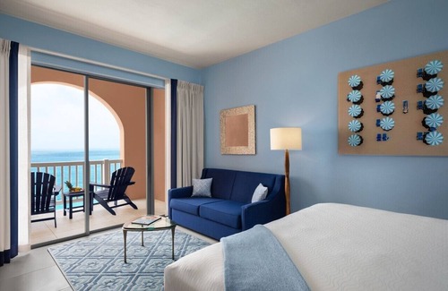 Southampton Hotel | The Reefs Resort & Club