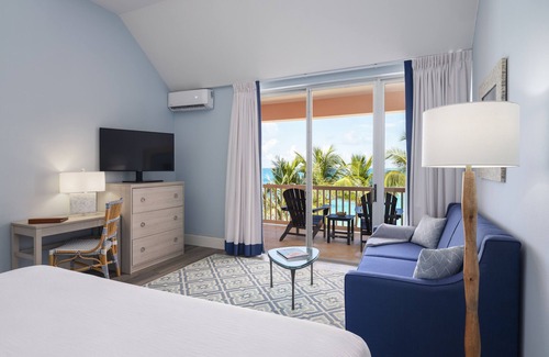 Southampton Hotel | The Reefs Resort & Club