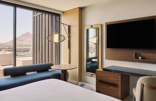 Entertainment District Hotel | The Remi Scottsdale, Autograph Collection