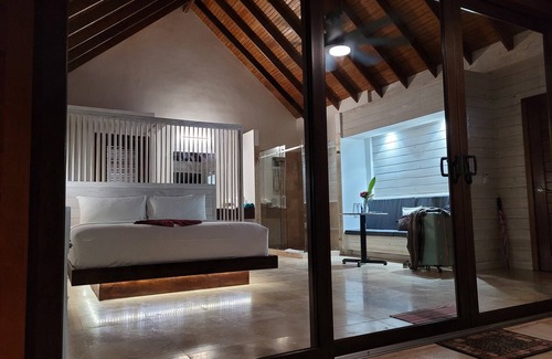 Diamond Rock Hotel | The Resort at Marble Hill