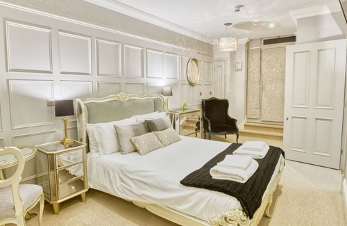 Lincoln Hotel | The Rest Hotel