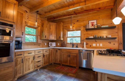 Bostic Cabin | The Ridge: A Modern Cabin