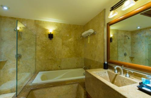 Marina Resort | The Ridge at Playa Grande Optional All Inclusive
