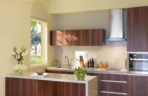 Abu Dhabi Hotel | The Ritz-Carlton Abu Dhabi, Grand Canal