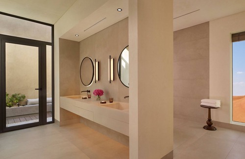 Ras Al Khaimah Hotel | The Ritz-Carlton Ras Al Khaimah, Al Wadi Desert