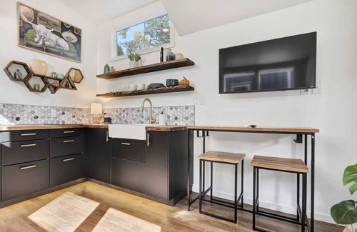 Greenville House | The River Birch Tiny House on the Saluda River