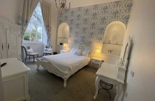 Mildenhall Hotel | The Riverside House Hotel