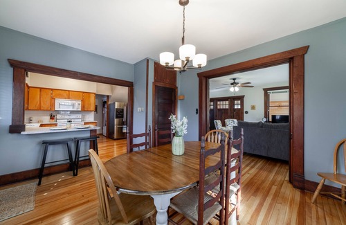 Rocheport House | The Rocheport Honey House! Historic & remodeled home!