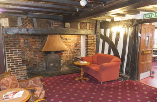 Stevenage Hotel | The Roebuck Inn