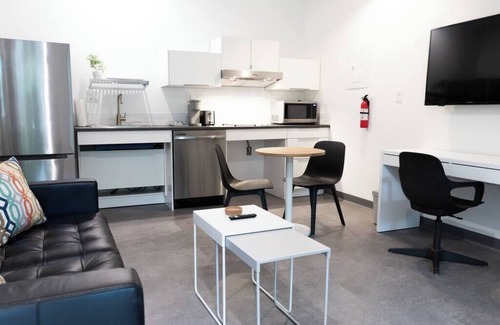 Norfolk Apartment | The Rosalie Suite 3, Steps from Norfolk's Hospitals