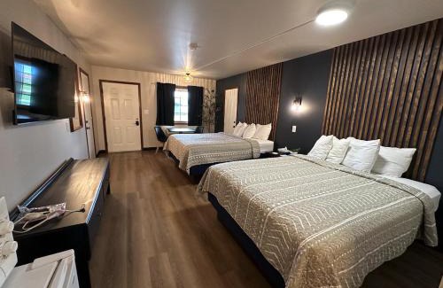 Coshocton Hotel | The Roscoe Boutique Motel