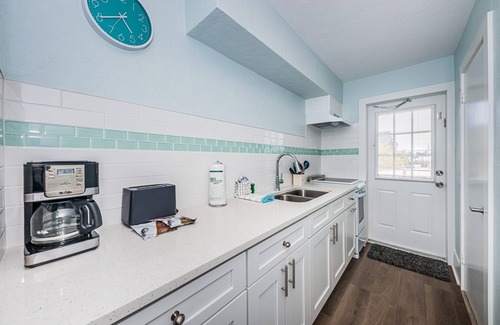 Sunset Beach Hotel | The Roth Hotel